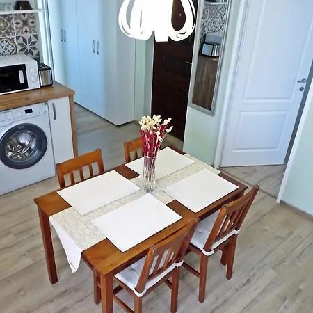 Smarald Sunset Apartmán *